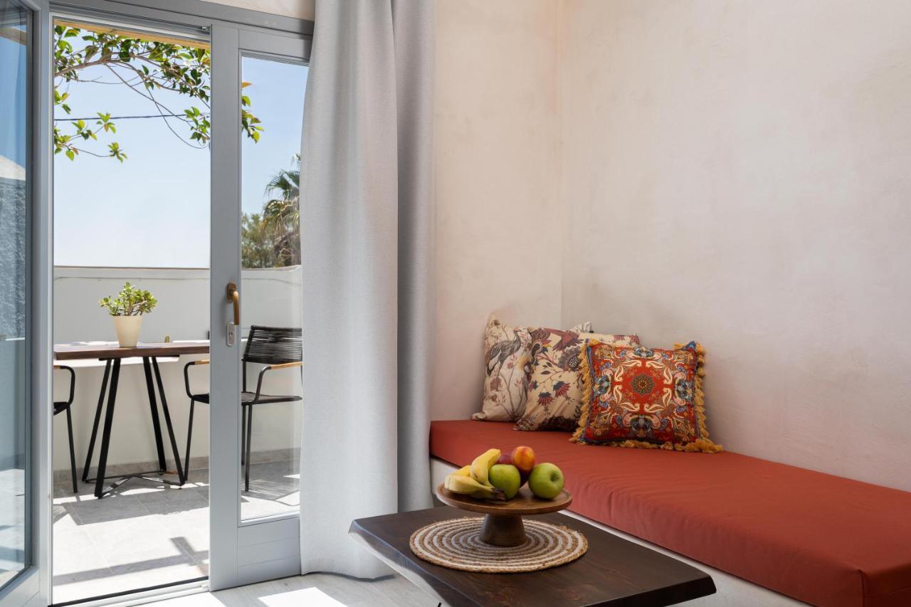 Thousand Stars Suites&Rooms Kamari  Bagian luar foto