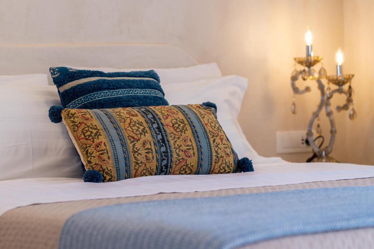Thousand Stars Suites&Rooms Kamari  Bagian luar foto
