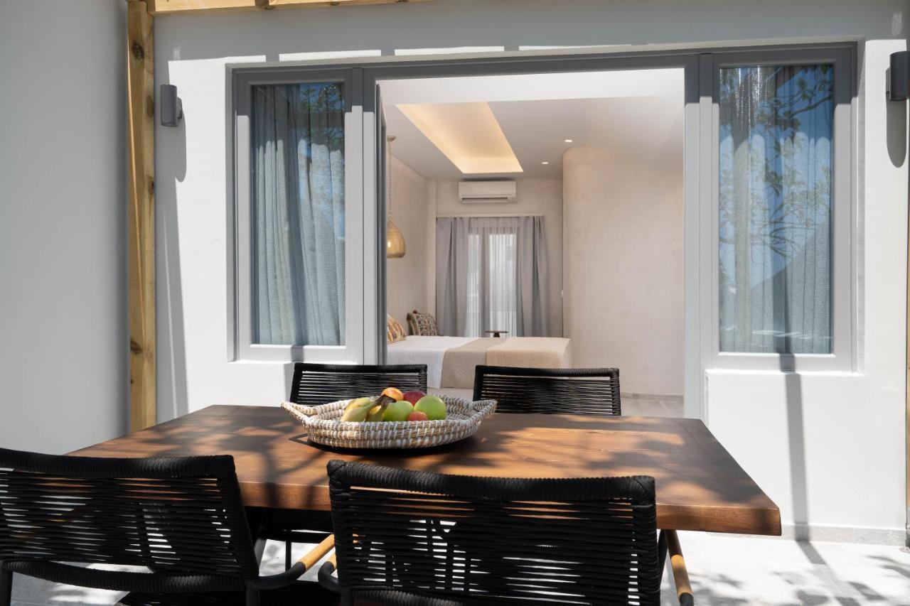 Thousand Stars Suites&Rooms Kamari  Bagian luar foto
