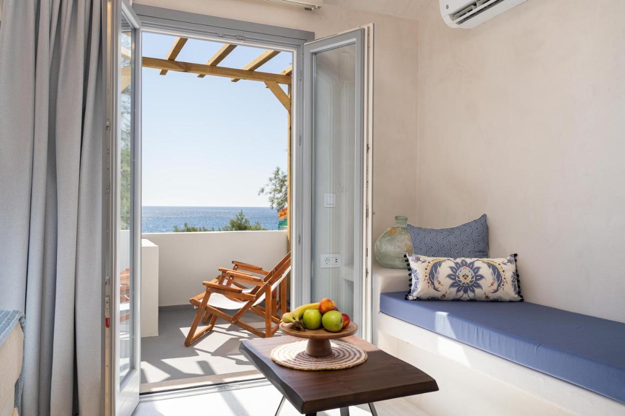Thousand Stars Suites&Rooms Kamari  Bagian luar foto